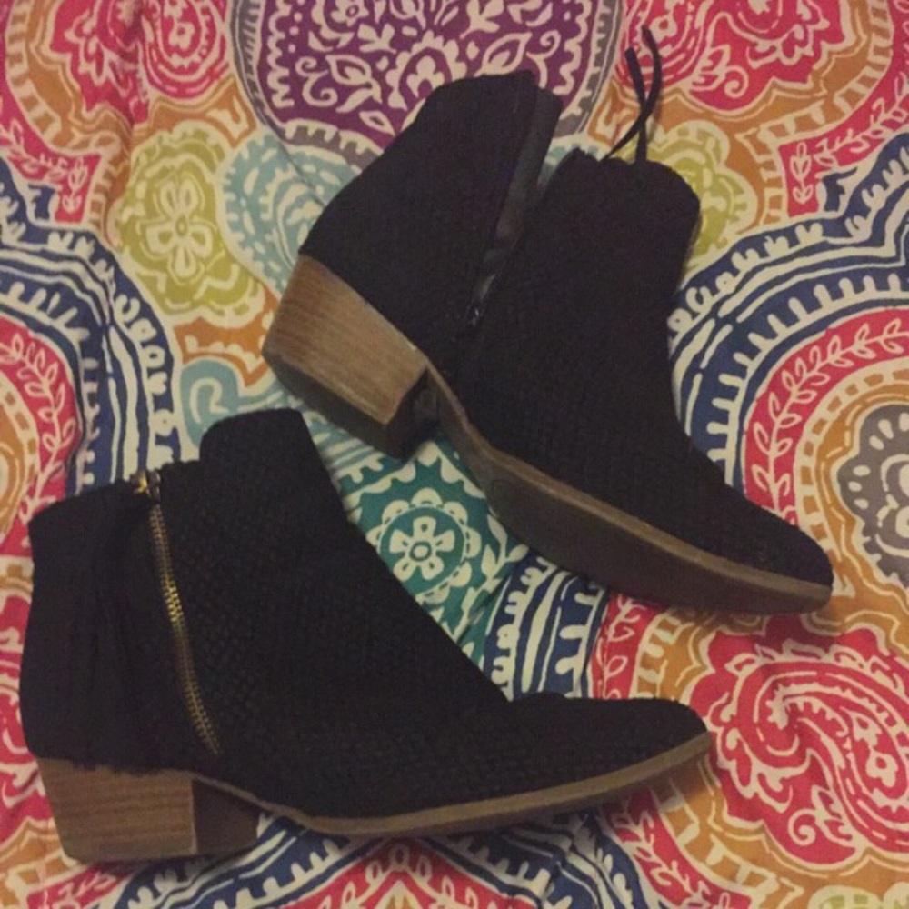 Boots 7.5